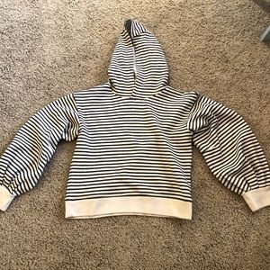 NWOT Lou & Grey Sweatshirt